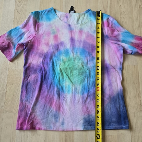 Eileen Fisher Tie Dye Short Sleeve Size Medium - Picture 4 of 8
